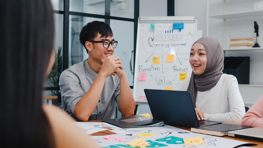 Pesan Brand Sering Berubah? Pentingnya Bangun Konsistensi agar Komunikasi Lebih Efektif