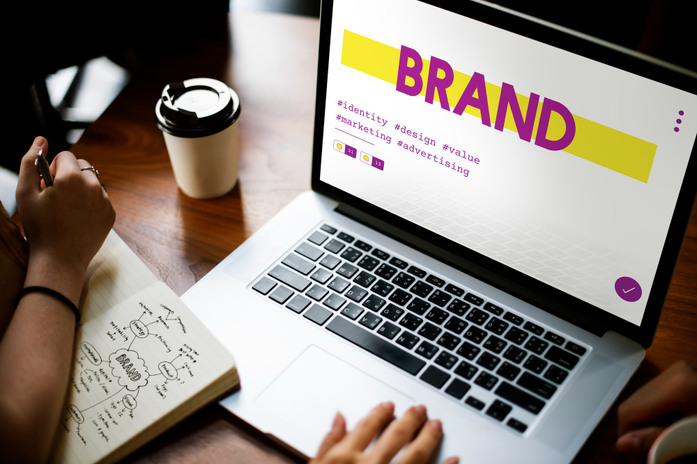 Bukan Produk, Bukan Harga! Ini Pentingnya Brand Identity